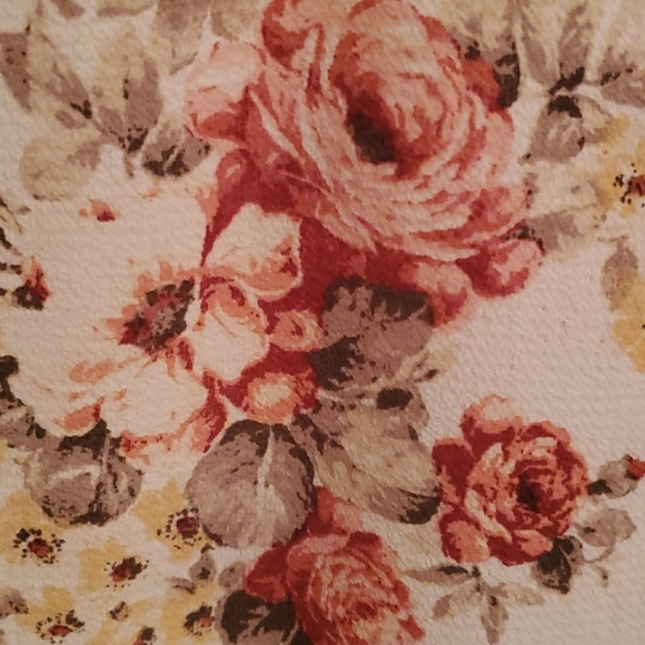 Top - Picture 5 of 6